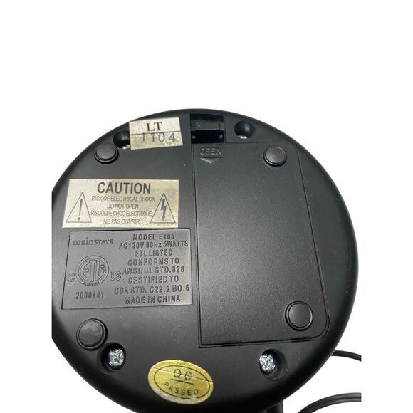 Mainstays Digital Alarm Clock Model E186 Red LED Display Temp Calendar Black - Picture 3 of 11